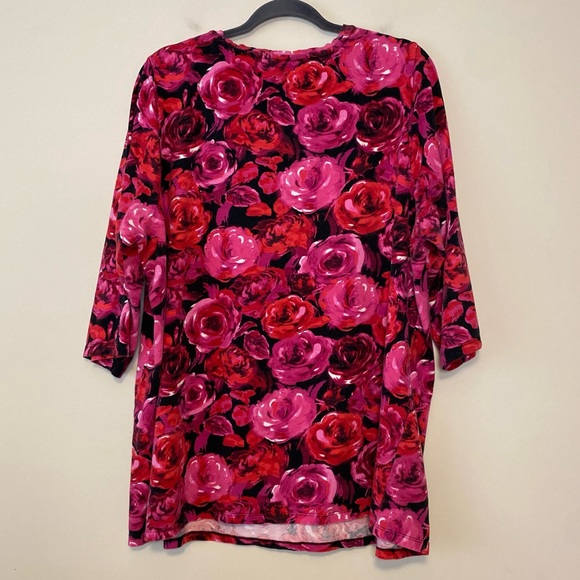 Catherine’s Roses Top - Picture 6 of 6